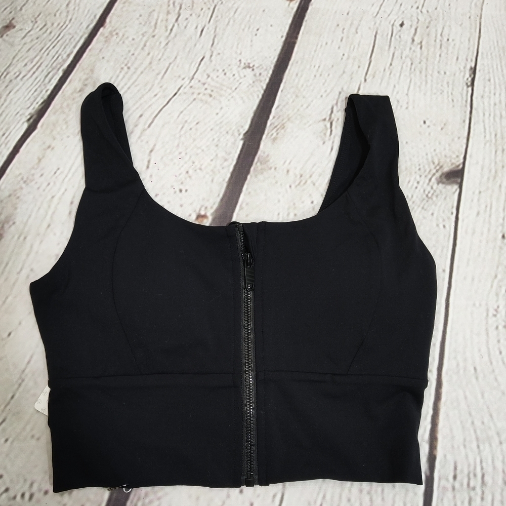 MIRAKEE Black Zip Front Athletic Bra Top M NEW